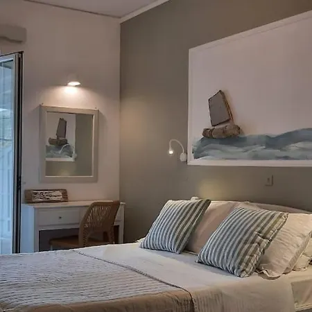 Harry's Paradise Aparthotel Emborios